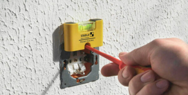 Stabila magnetiga elektriku taskulood