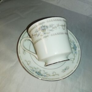 Portselanist tassikomplekt Diane Japan (Y)