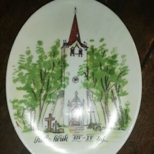 Seinataldrik, Keila kirik, käsimaal (Y)