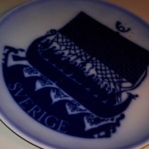 Portselanist seinataldrik,1974 (Y)