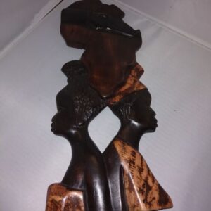 Puidust seinakaunistus (Y)