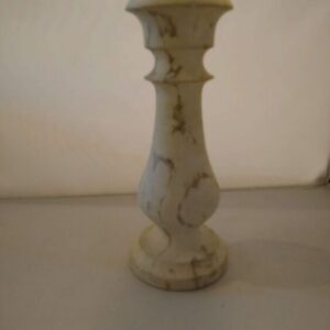 Kivist küünlajalg (Y)