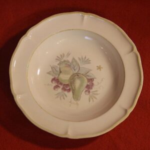 Portselanist puuviljadekooriga Arabia taldrik (Y)