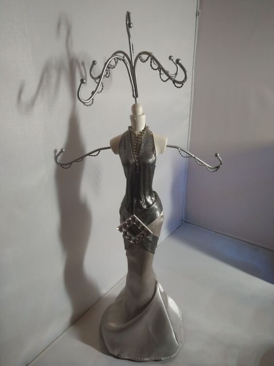 Ehete hoidja vms. h-41 cm (Y)