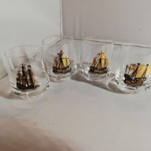 Laevapiltidega pitsid 4-le (Y)