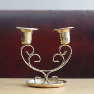 Metallist küünlajalg (Y)