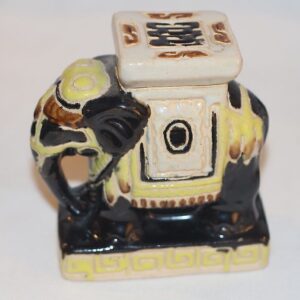 Portselanist elevandi kuju (Y)