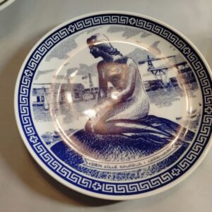 Portselanist seinataldrik ,Merineitsi (Y)