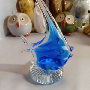 Ilus klaasist kuju, Kala (Y)