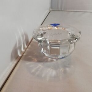 Ilus klaasist küünlaalus,Nuutajärv​i​ (Y)