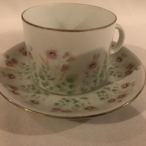 Ilus lilledekooriga tassikomplekt (Y)