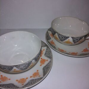 Idamaised tassikomplektid 2-le,õhuke portselan (Y)