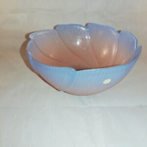 Värviline klaasist kauss (Y)