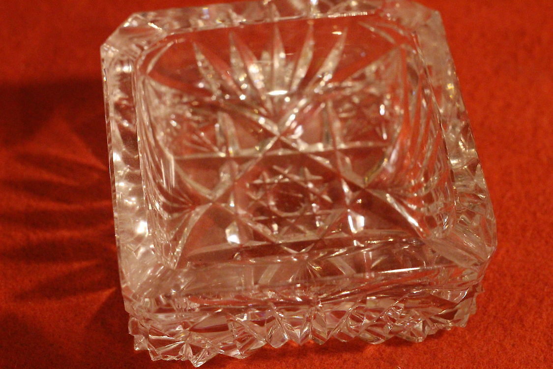 Suurem kristallist tuhatoos (Y) - Image 3