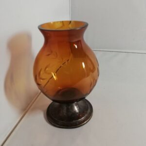 Vanem värvilisest klaasist vaas (Y)