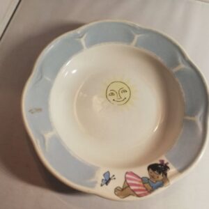 Portselanist lasteteemaline taldrik, (Y)