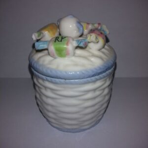 Portselanist toos suhkrule,moosile,meele vms. kommimotiiviga(Y)