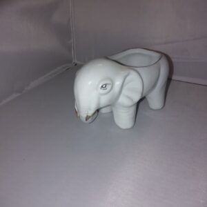 Portselanist kuju, elevant (Y)