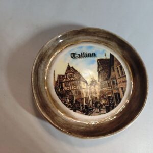 Keraamiline seinataldrik ,Tallinn (Y)