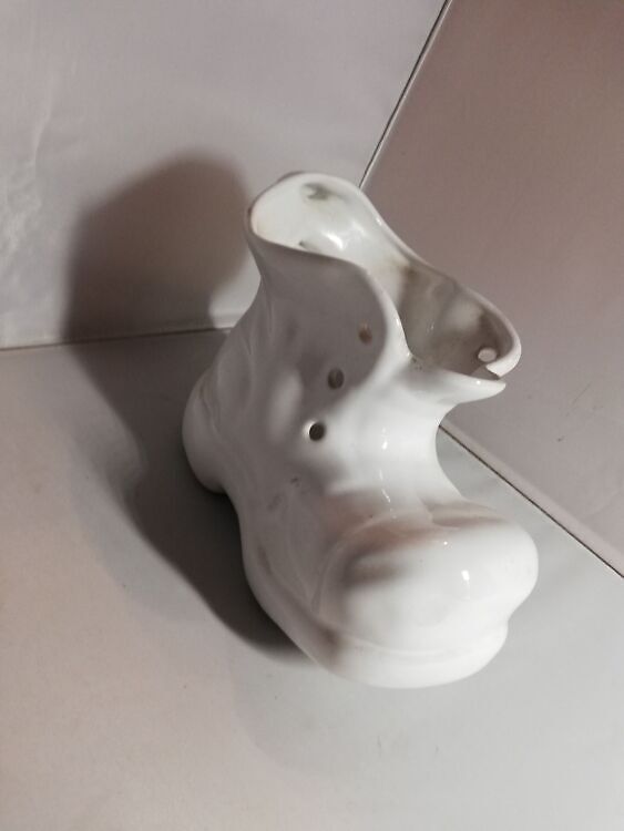 NB: Tegemist on vana või kasutatud  tootega!!! seisukord näha piltidel. terve kõrgus ca 12,5 cm laius ca 19×10 cm   Eelneval kokkuleppel kõikidele toodetele või