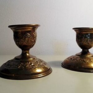 Metallist küünlajalad 2 tk (Y)