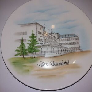 Portselanist seinataldrik Pärnu Rannahotell.käsimaal​ (Y)