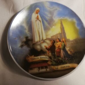 Portselanist religioosne dekoratiivtaldrik (Y)