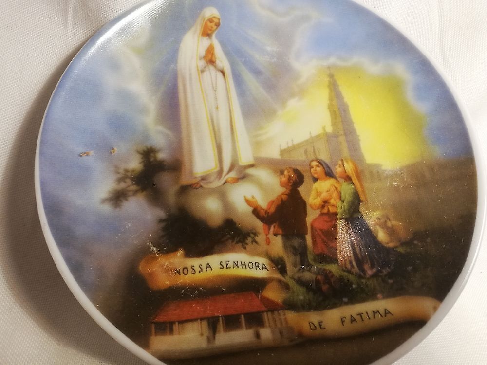 Portselanist religioosne dekoratiivtaldrik (Y) - Image 3