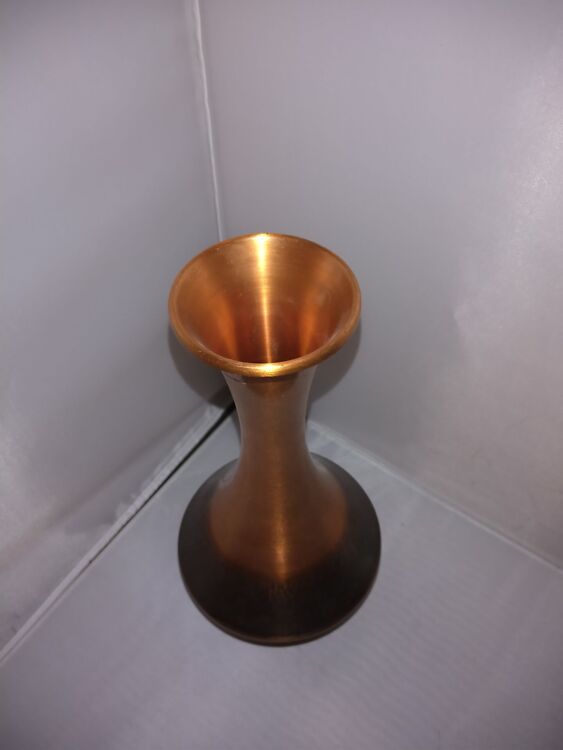 Metallist vaas (Y) - Image 3