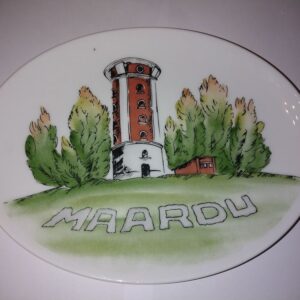 Portselanist seinataldrik Maardu, käsimaal
