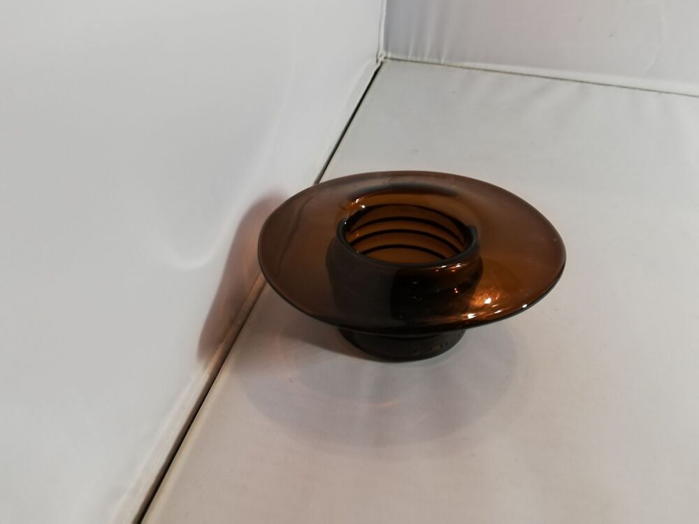 Värvilisest klaasist küünlaalus vms, murtud põhjaga (Y) - Image 3