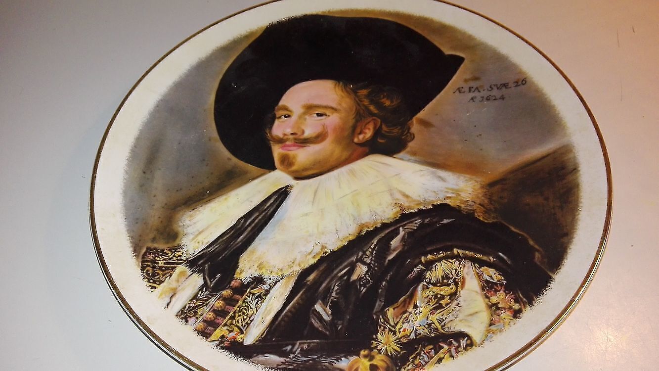 Portselanist taldrik, Fine China Viletta Laughing Cavalier (Y)