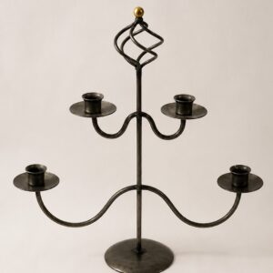 Vintage metallist 4-kohaline küünlajalg – 36,5 cm
