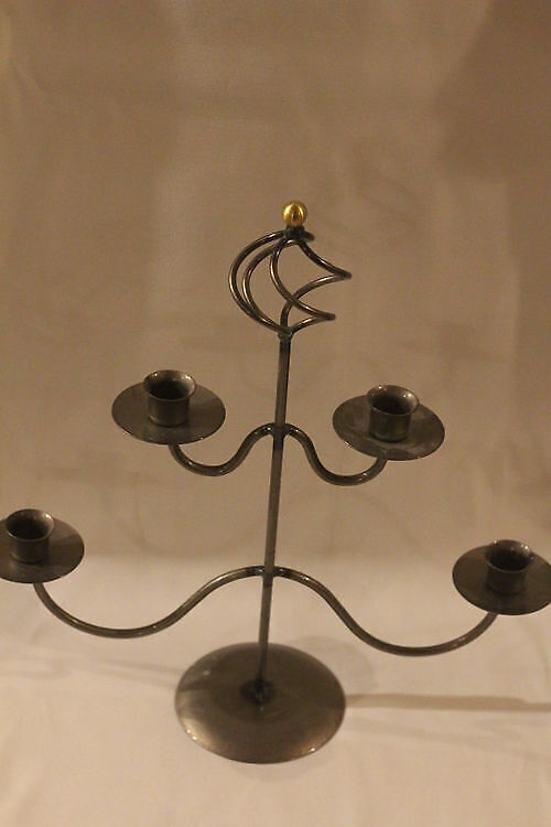 Metallist 4-ne küünlajalg (Y) - Image 3
