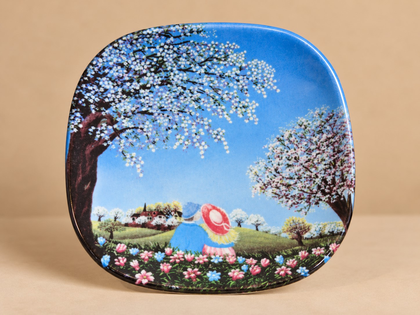 Arabia Finland „Kevättunnelmia“ seinataldrik – Anita Rantanen-Siewers – 12 × 12 cm