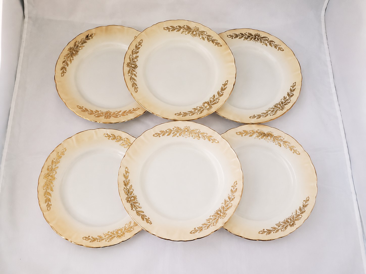 Baranovka kullatisega desserttaldrikud 6-le – Ø 17,5 cm