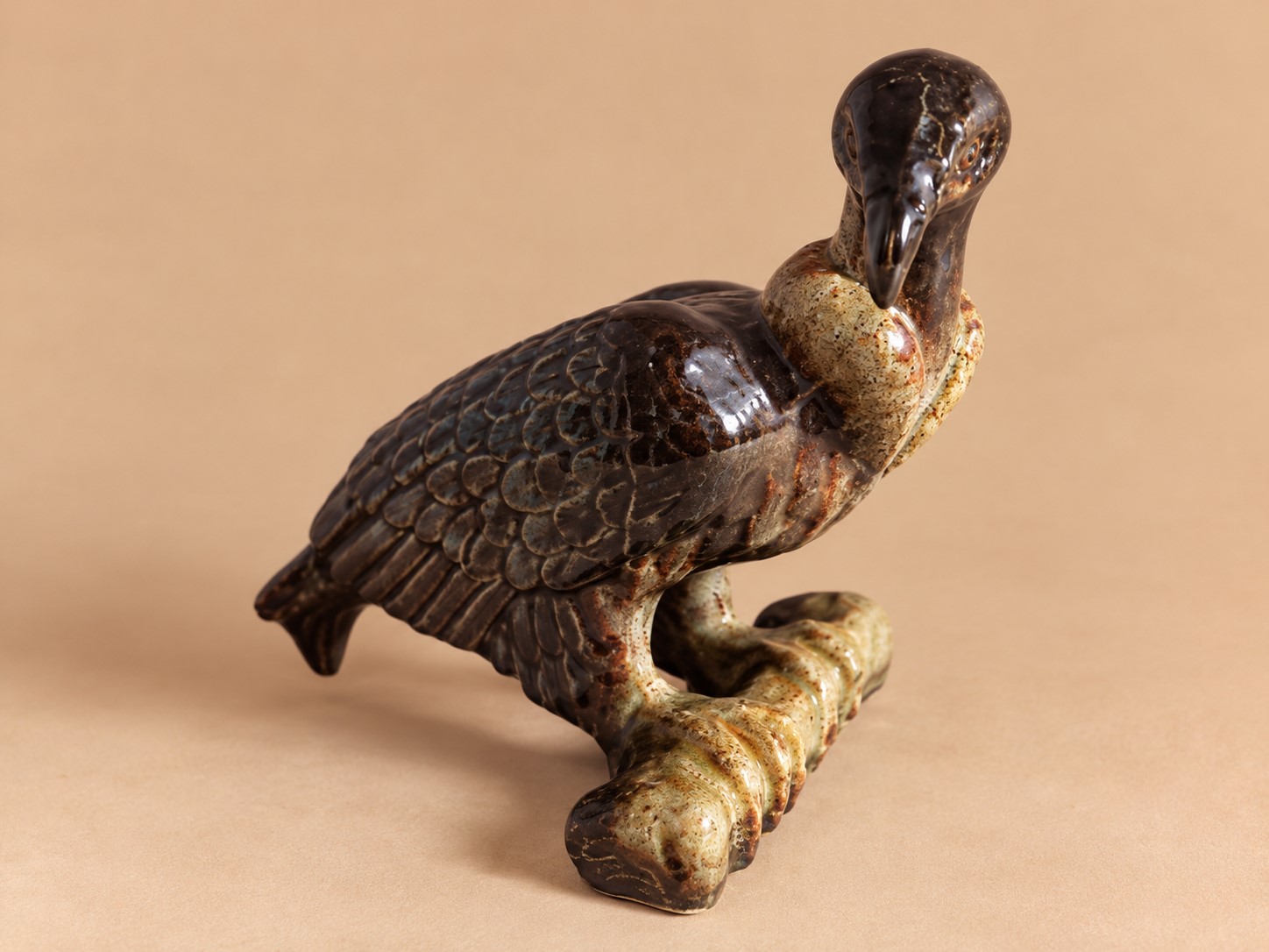 Vintage portselanist linnufiguur oksal, ca 15 cm