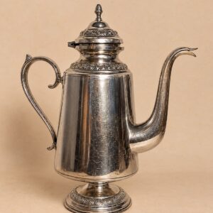 Vintage metallist kohvikann / serveerimiskann ornamentidega