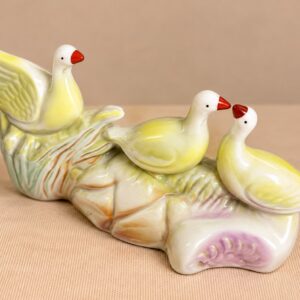 Vintage Brasiilia portselanist linnufiguur kolme linnuga, ca 16,5 cm