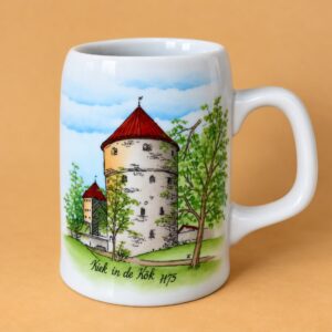 Vintage käsitsi maalitud keraamiline õllekann „Kiek in de Kök“, Tallinn, 13 cm